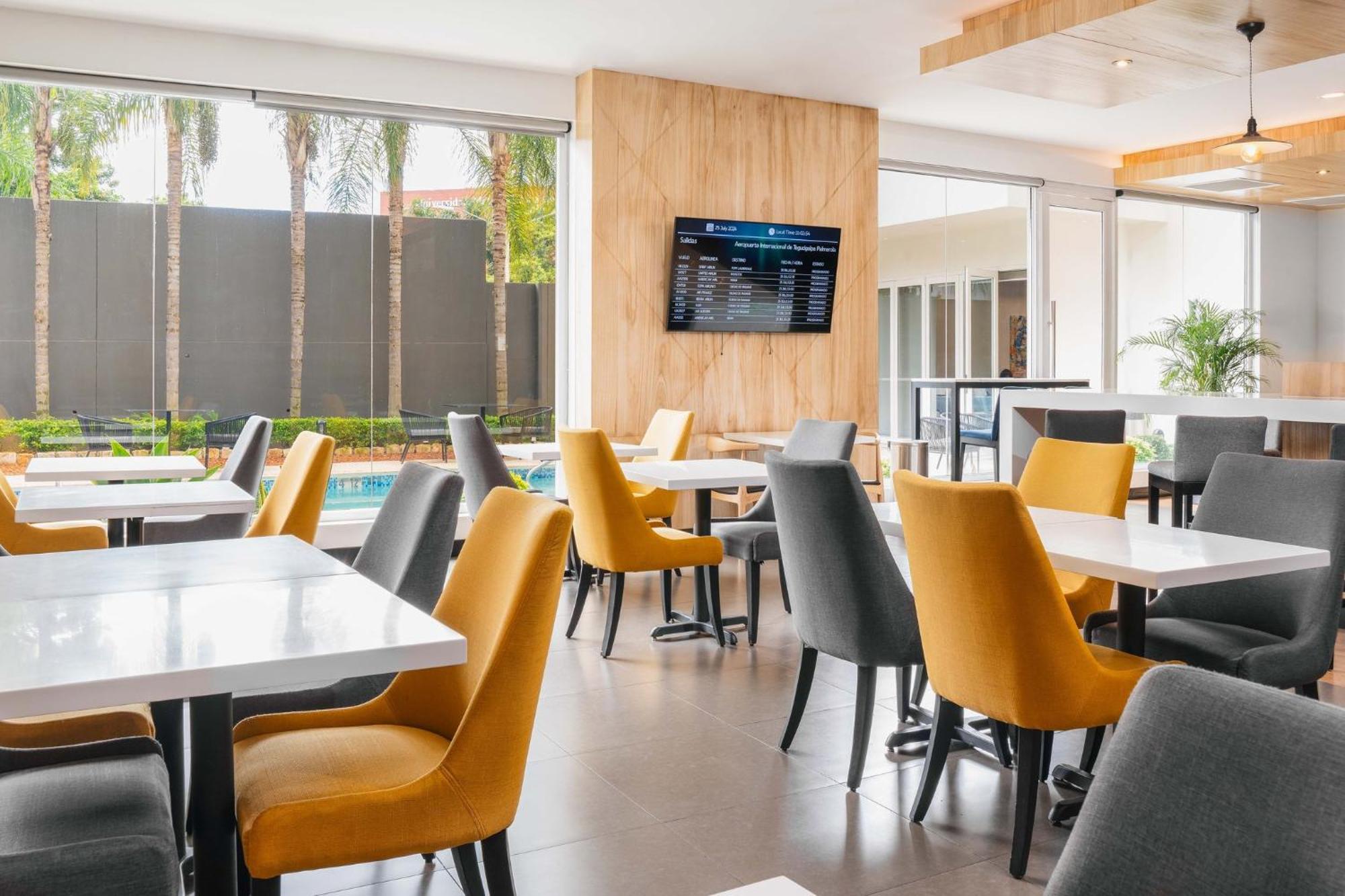 Holiday Inn Express Tegucigalpa By Ihg Exterior foto
